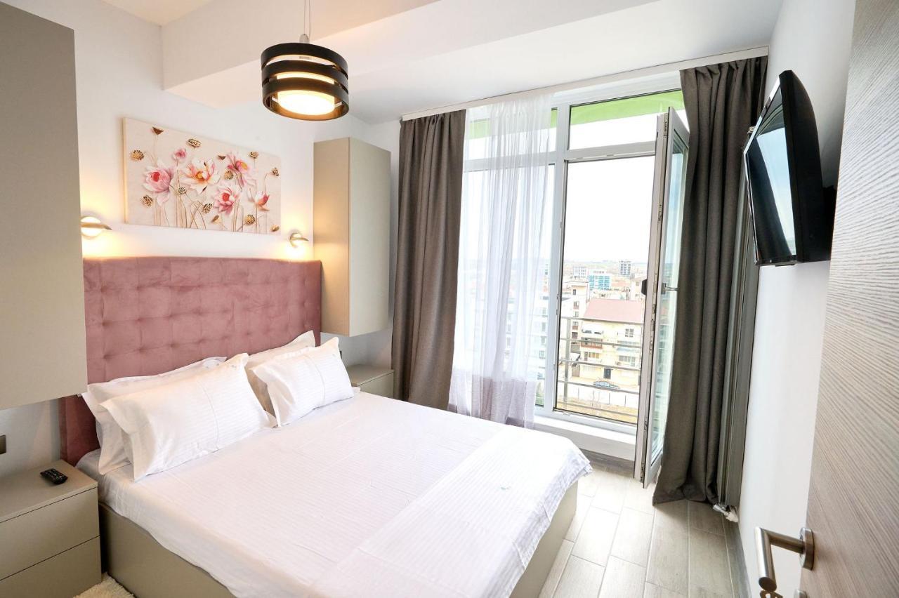 Royale Sundance Studio 7 Beach Spa & Pool Mamaia Nord Exteriér fotografie
