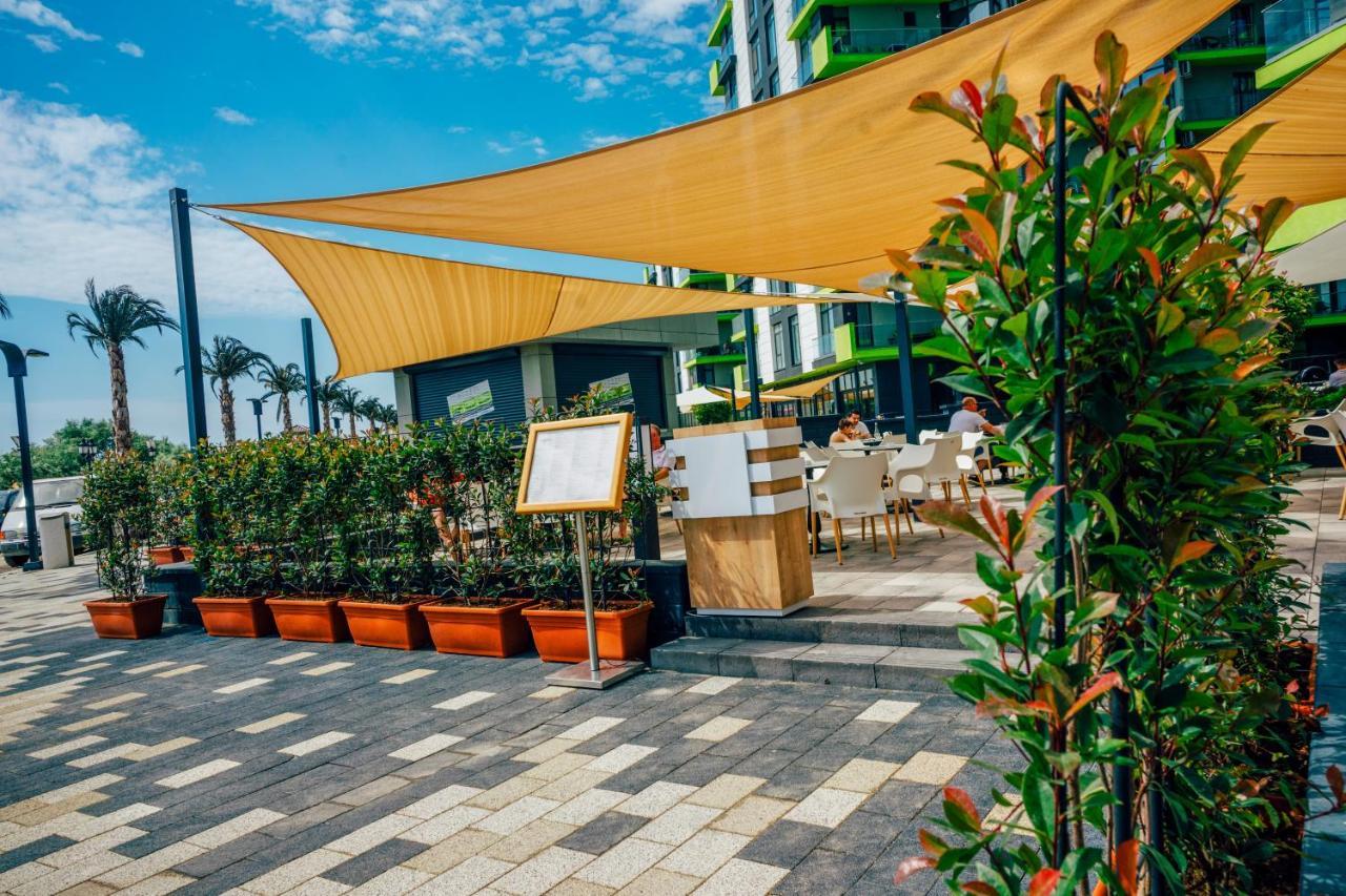 Royale Sundance Studio 7 Beach Spa & Pool Mamaia Nord Exteriér fotografie